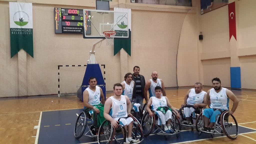 Osmangazi Belediyespor potada engel tanımadı…