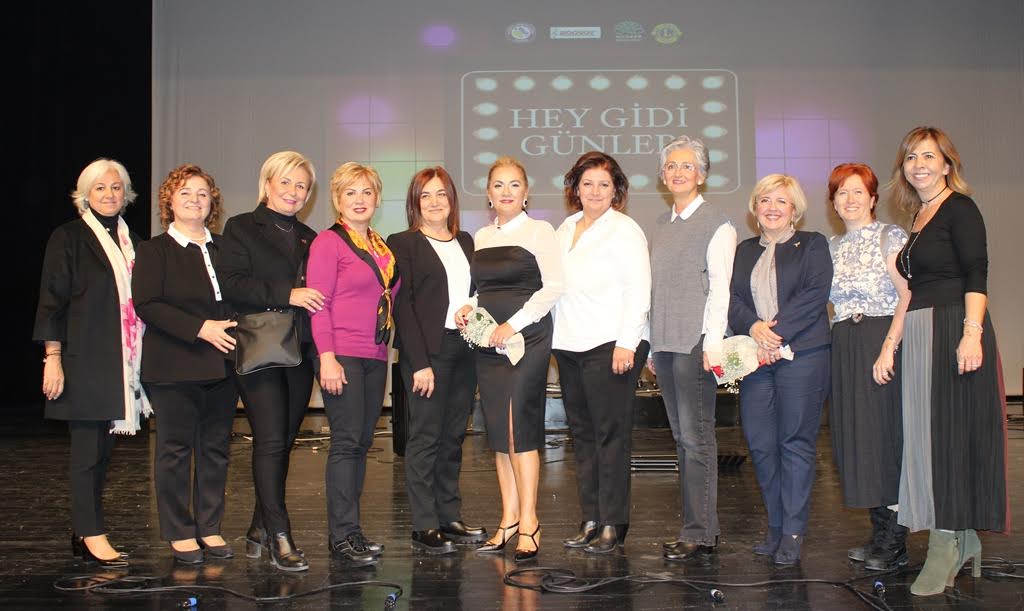 Efsaneler Alzheimer Hasta Konukevi için söyledi…