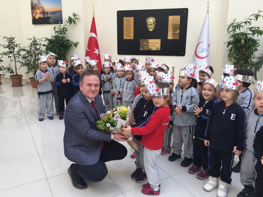 Minik öğrencilere diş sağlığı eğitimi