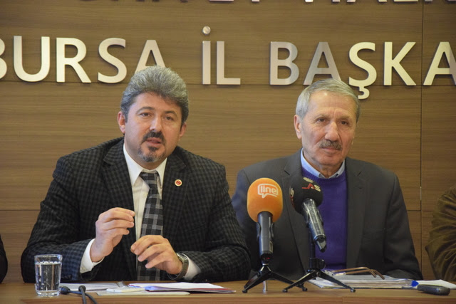 Aktuğ: Topu taca atmak niyetindeler…