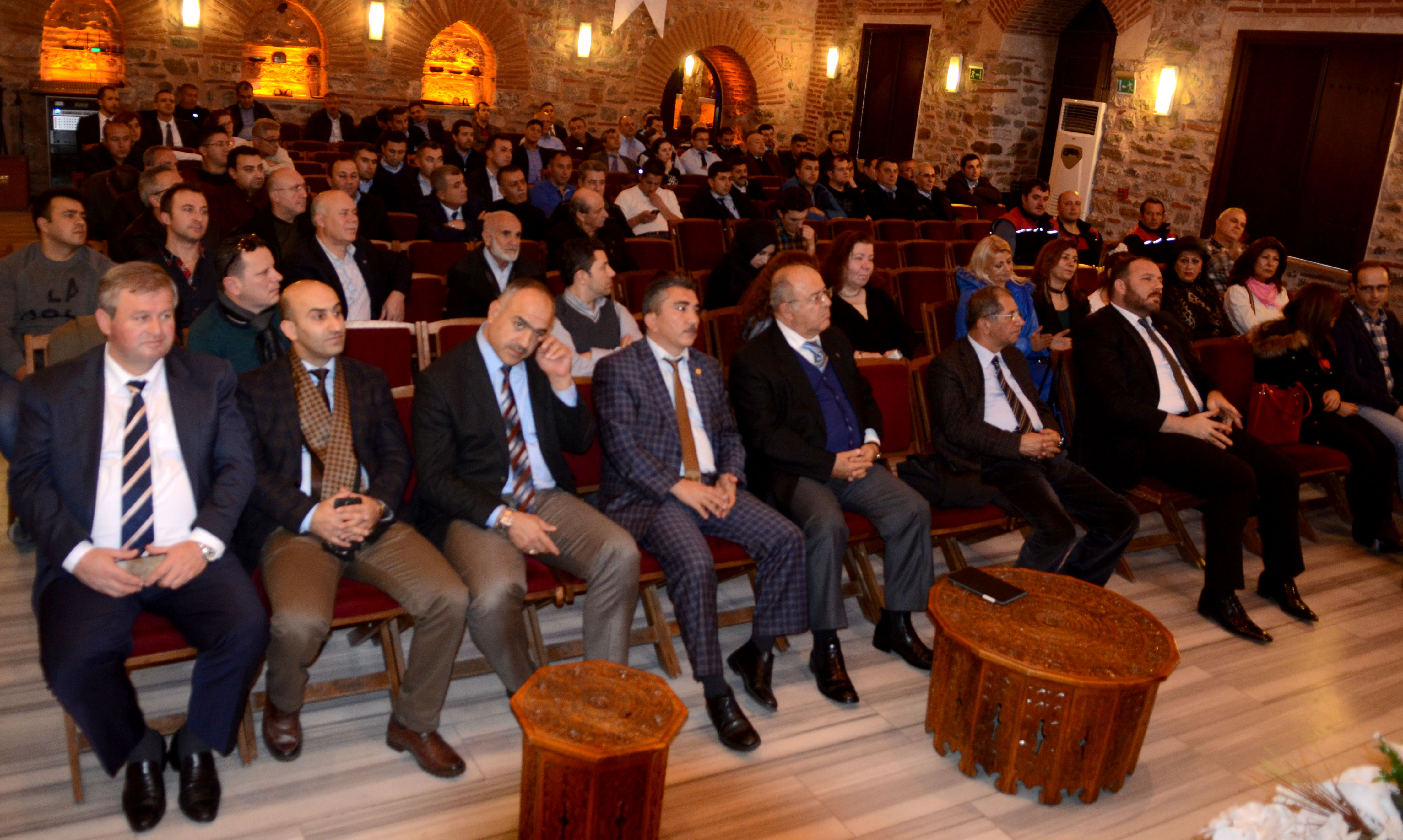 Tarih ve Kültür Konferansında Suriye Konuşuldu…