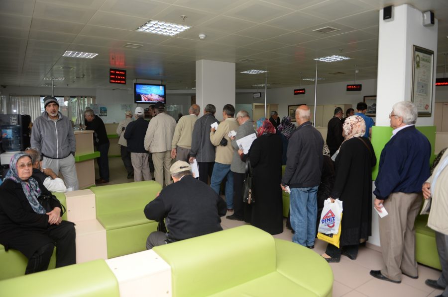 Vezneler bugün ve yarın açık