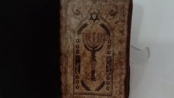 Malatya’da 5 bin yıllık İbranice el yazması kitap ele geçirildi