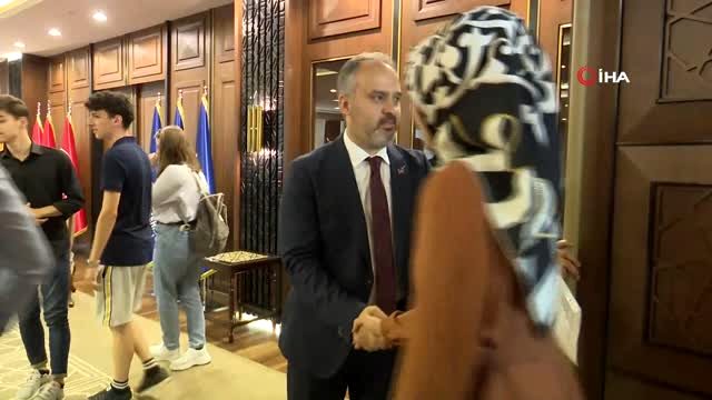 Üniversitelilerden Büyükşehir e rehberlik teşekkürü