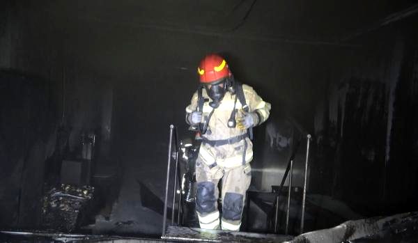 ET DEPOSUNA YILDIRIM DÜŞTÜ