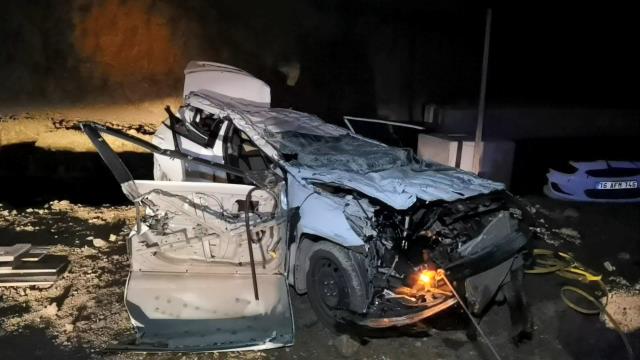 HURDAYA DÖNEN OTOMOBİL MEZAR OLDU