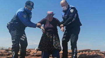 İNTİHAR SANDILAR ÇATI ONARIMI ÇIKTI