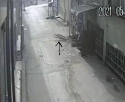 ASANSÖRÜN HALATI KOPUNCA 5.KATTAN DÜŞEREK CAN VERDİ