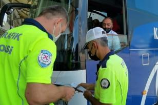 ŞEHİRLER ARASI OTOBÜS SEFERLERİ POLİS KONTROLÜ ALTINDA
